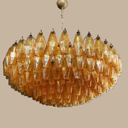 Lampadario Poliedri Ambra Murano | 185 Elementi in Vetro Soffiato a Mano, Illuminazione di Lusso Italiana