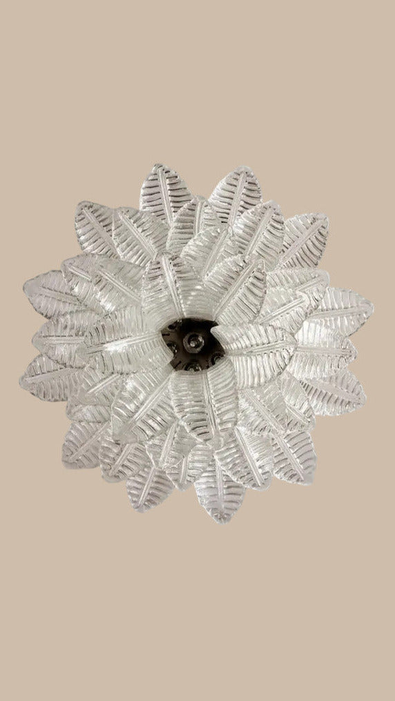 Lampadario in vetro opalino di Murano con 36 vetri soffiati a mano
