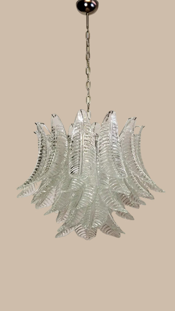 Lampadario in vetro opalino di Murano con 36 vetri soffiati a mano