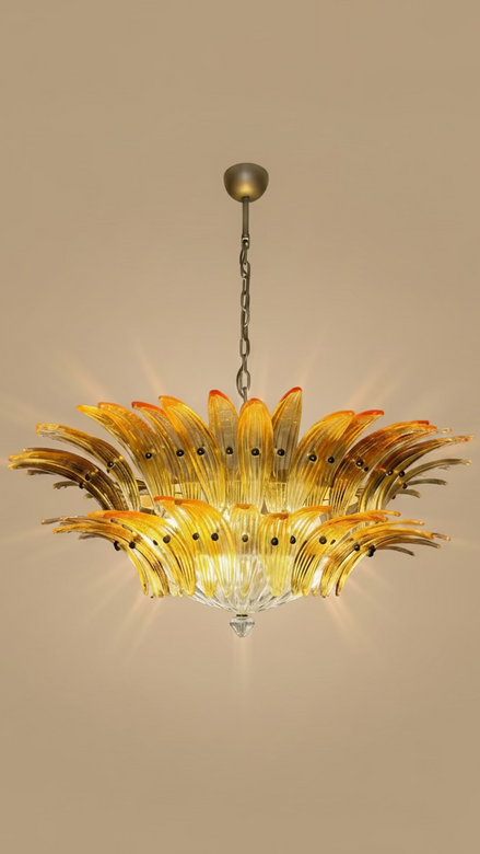 Lampadario Palmette in vetro di Murano ambrato | 82 elementi soffiati a mano, due livelli