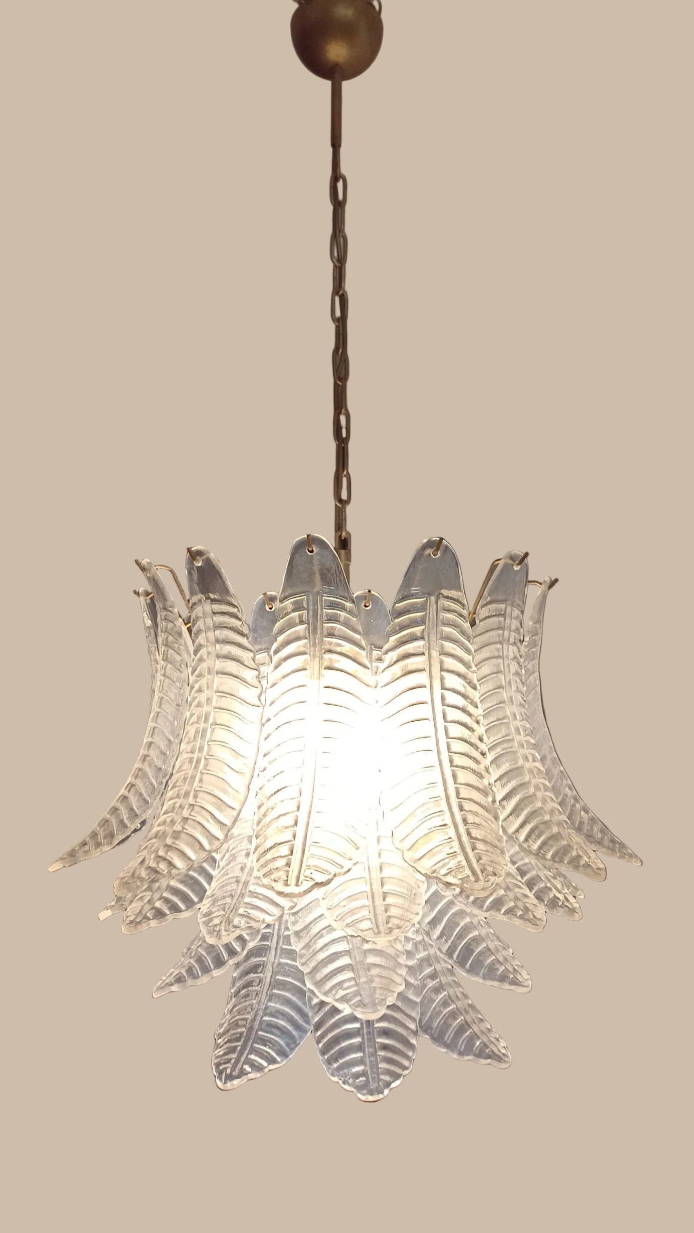 Lampadario in vetro di Murano trasparente con 36 coppe soffiate a mano - trasparente