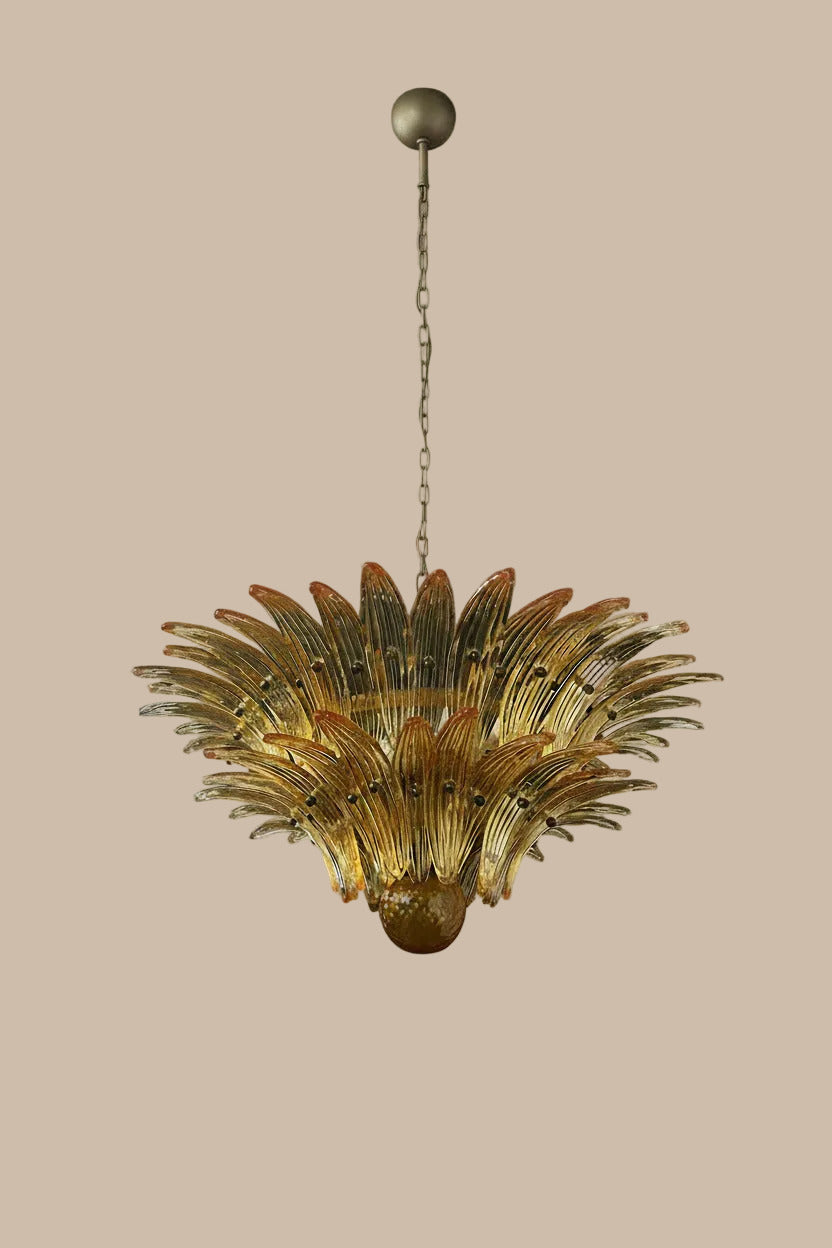 Lampadario Palmette in vetro di Murano ambra | 58 elementi soffiati a mano