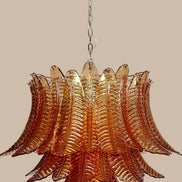 Lampadario grande in vetro di Murano ambrato con 48 vetri soffiati a mano