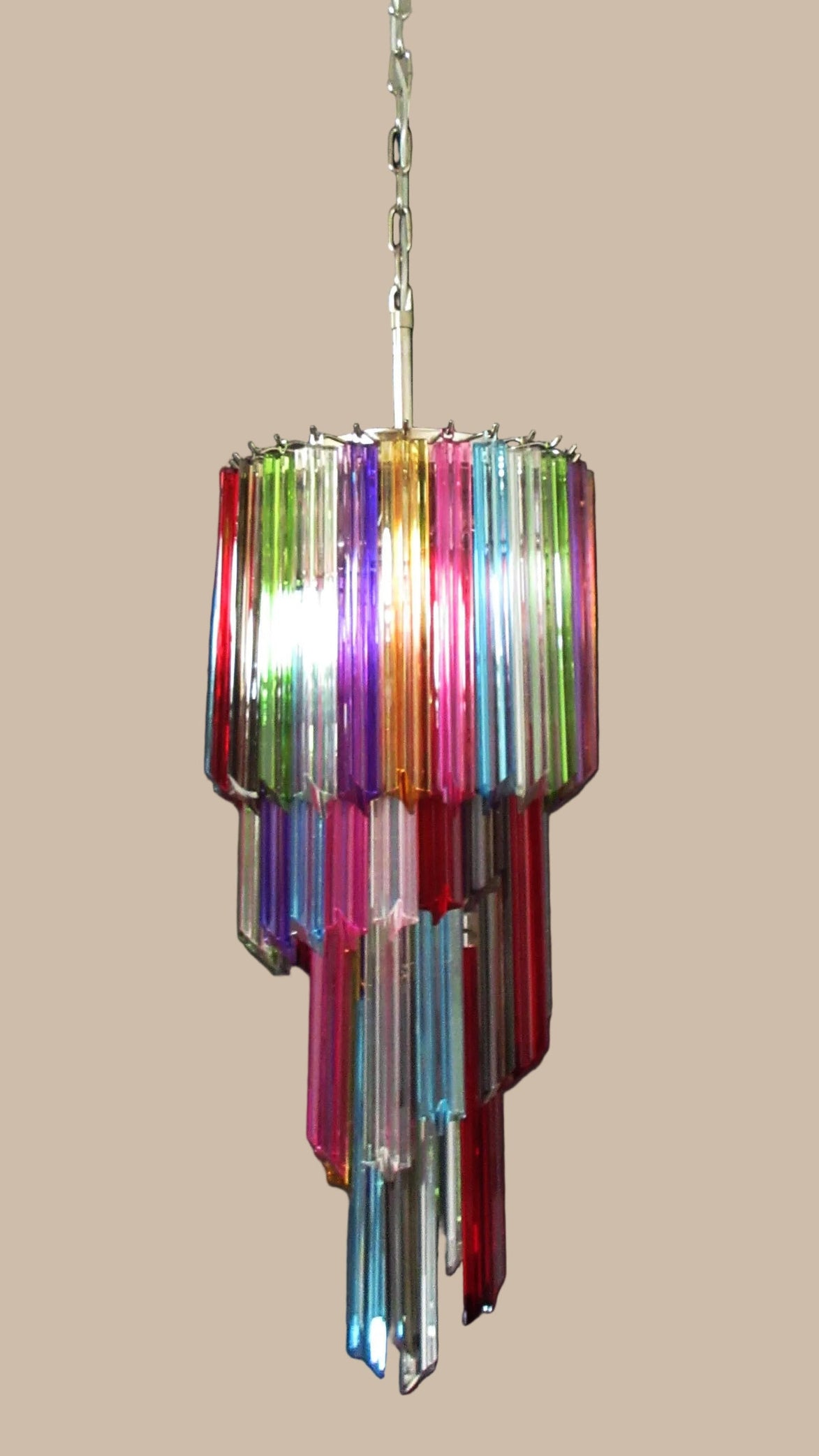 Lampadario a spirale in cristallo prismatico | Multicolore