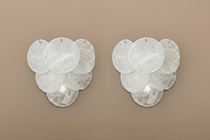 Applique italiane in alabastro bianco in stile Vistosi | coppia