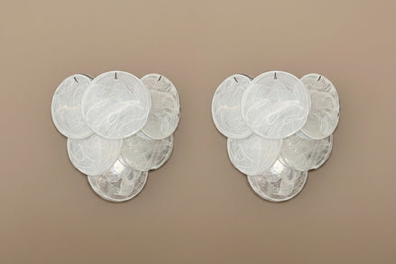 Applique italiane in alabastro bianco in stile Vistosi | coppia